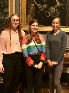 Nellie-Mae and two other students in the Fitzwilliam Museum 