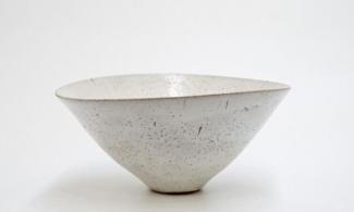 A tea bowl 