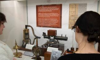 New exhibition image:The Cavendish Laboratory and the Birth of the Atomic Age